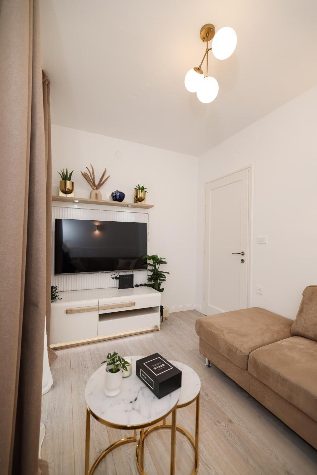 De Clave Luxury Apartment زادار المظهر الخارجي الصورة
